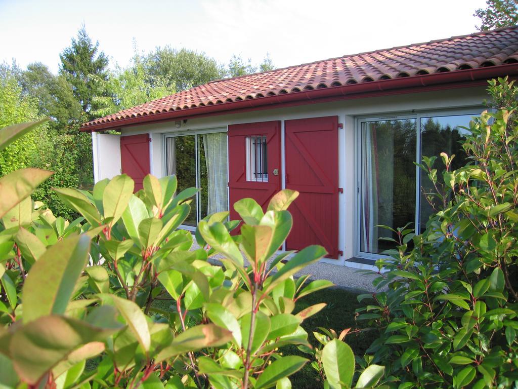 Les Villas D'Harri-Xuria Saint-Pierre-d'Irube Exterior photo